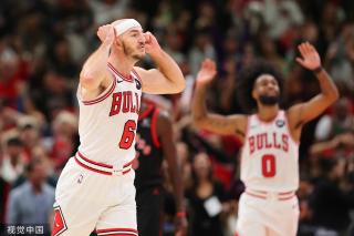 尽管在比赛 尽管在比赛